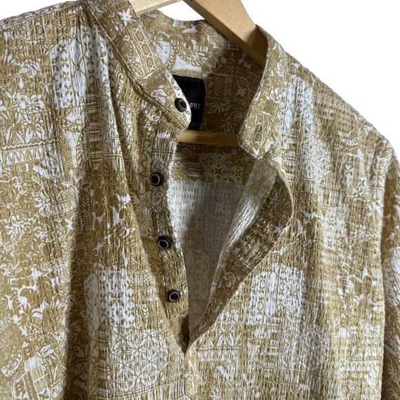 Clubstone Men’s Abstract Button Collar Shirt in Beige/White Size L - Picture 3 of 8